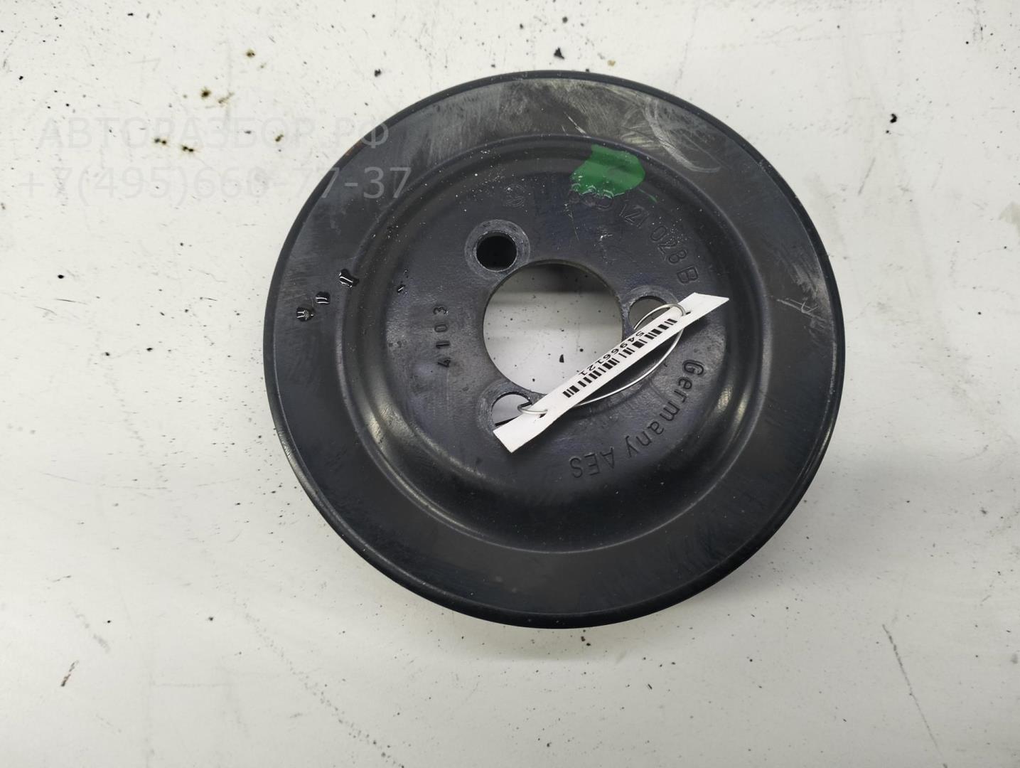 Шкив водяного насоса (помпы)