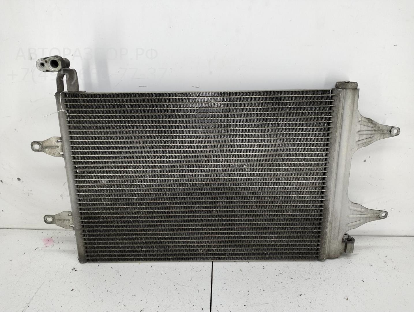 Радиатор кондиционера / конденсер