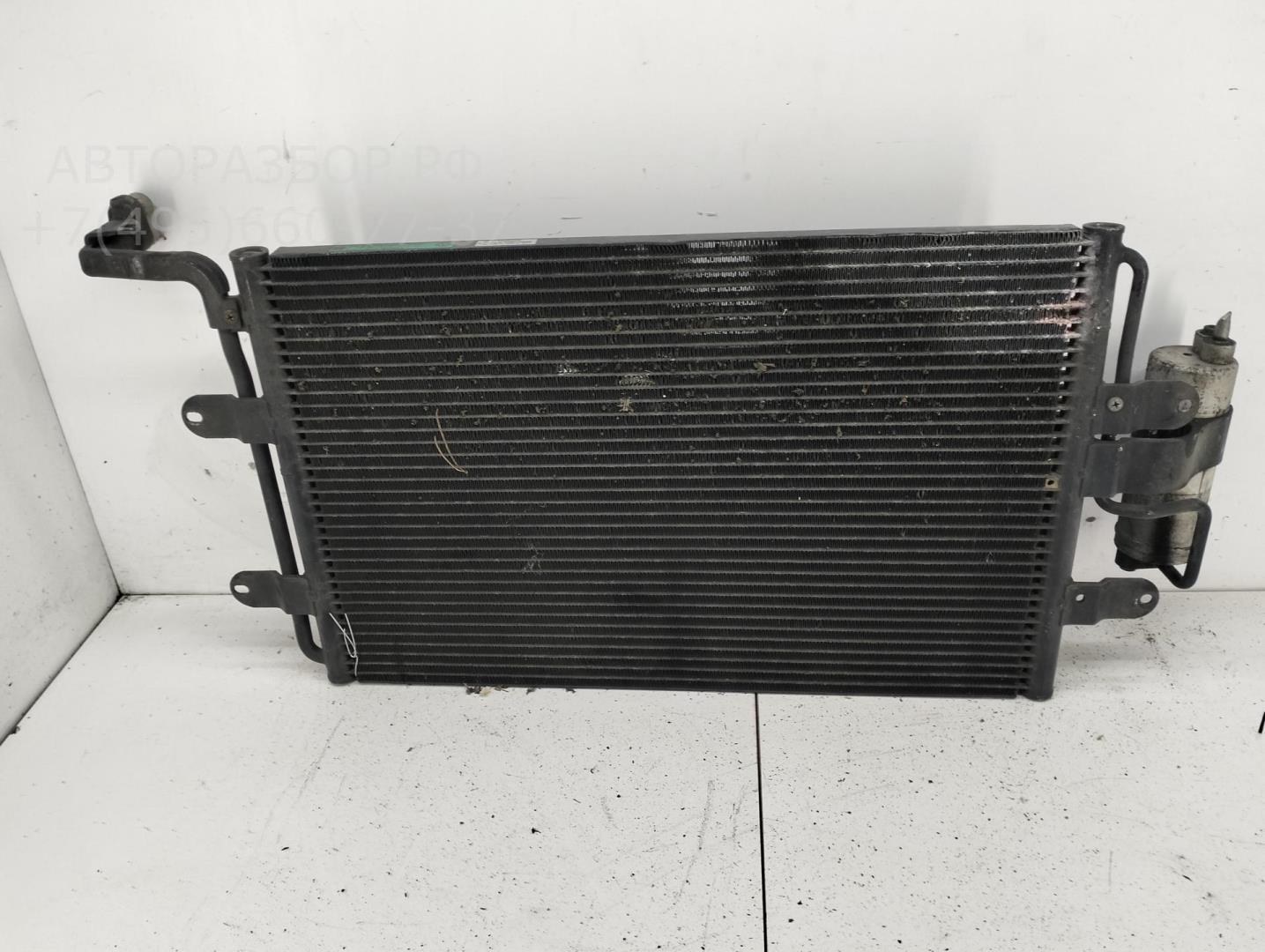 Радиатор кондиционера / конденсер