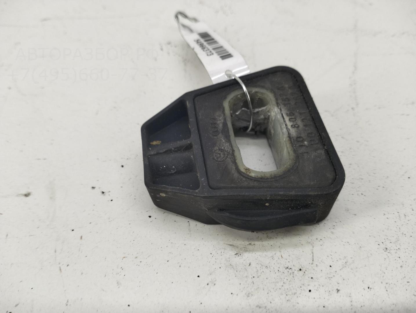 Кронштейн радиатора