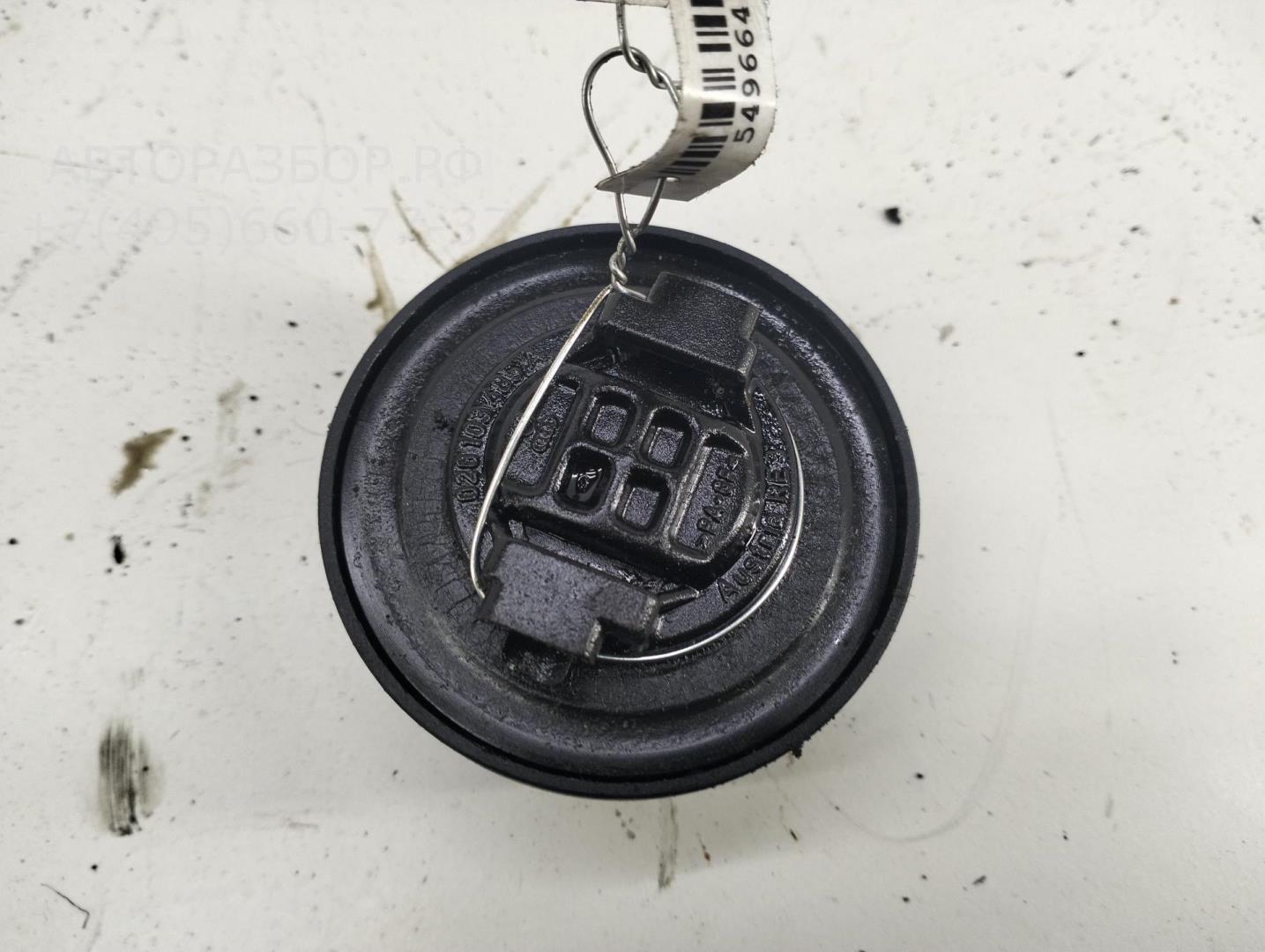 Крышка маслозаливной горловины