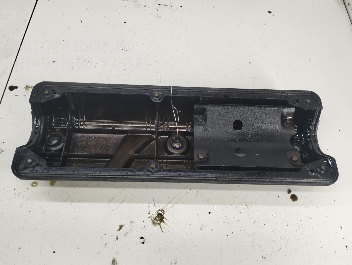 Крышка клапанная ГБЦ