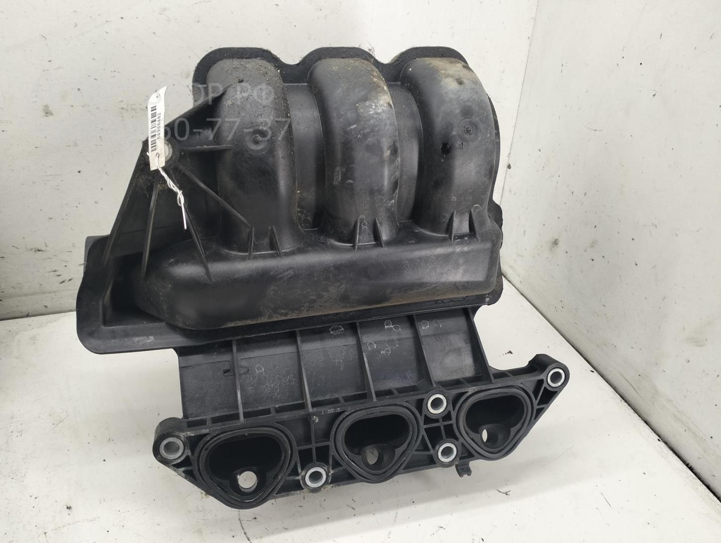 Коллектор впускной