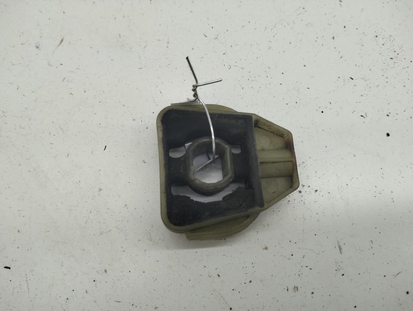 Кронштейн радиатора