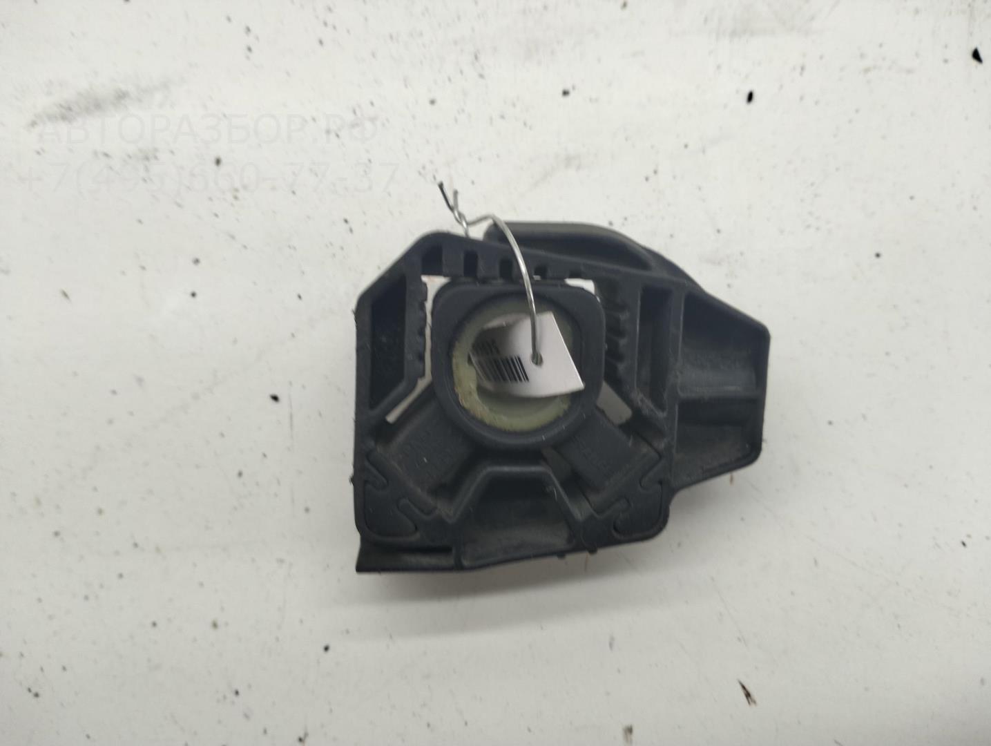 Кронштейн радиатора