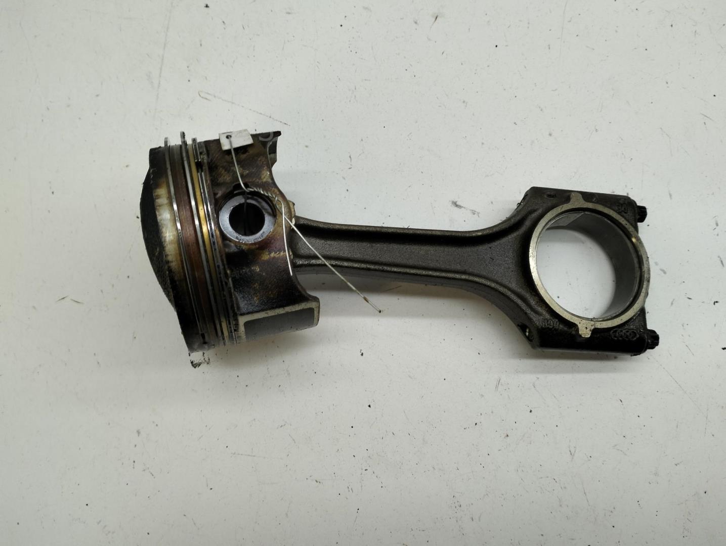 Поршень с шатуном