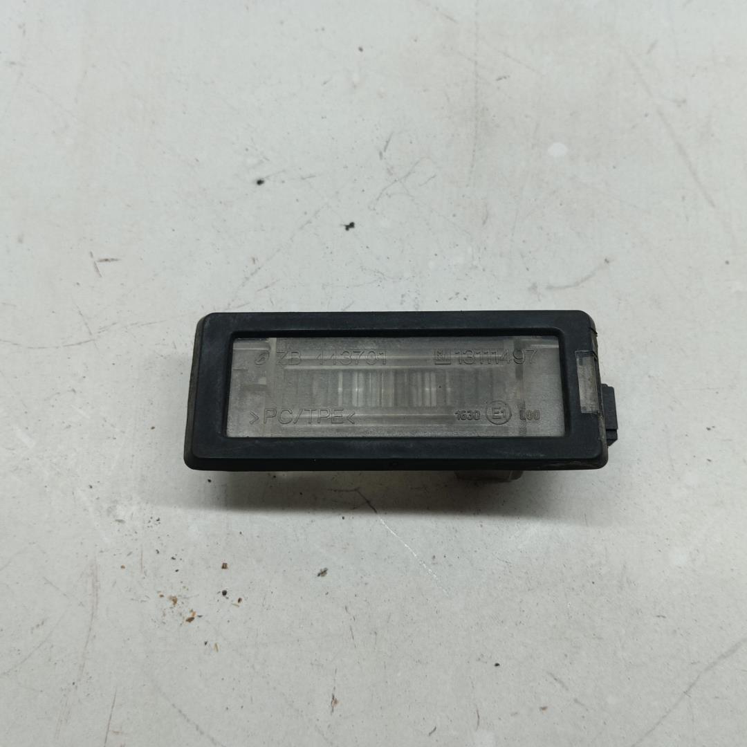 Фонарь подсветки номера