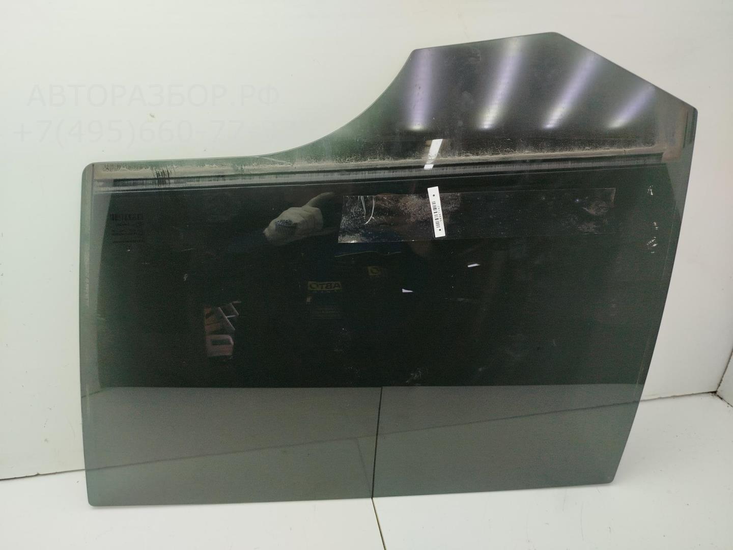 Стекло двери задней левой