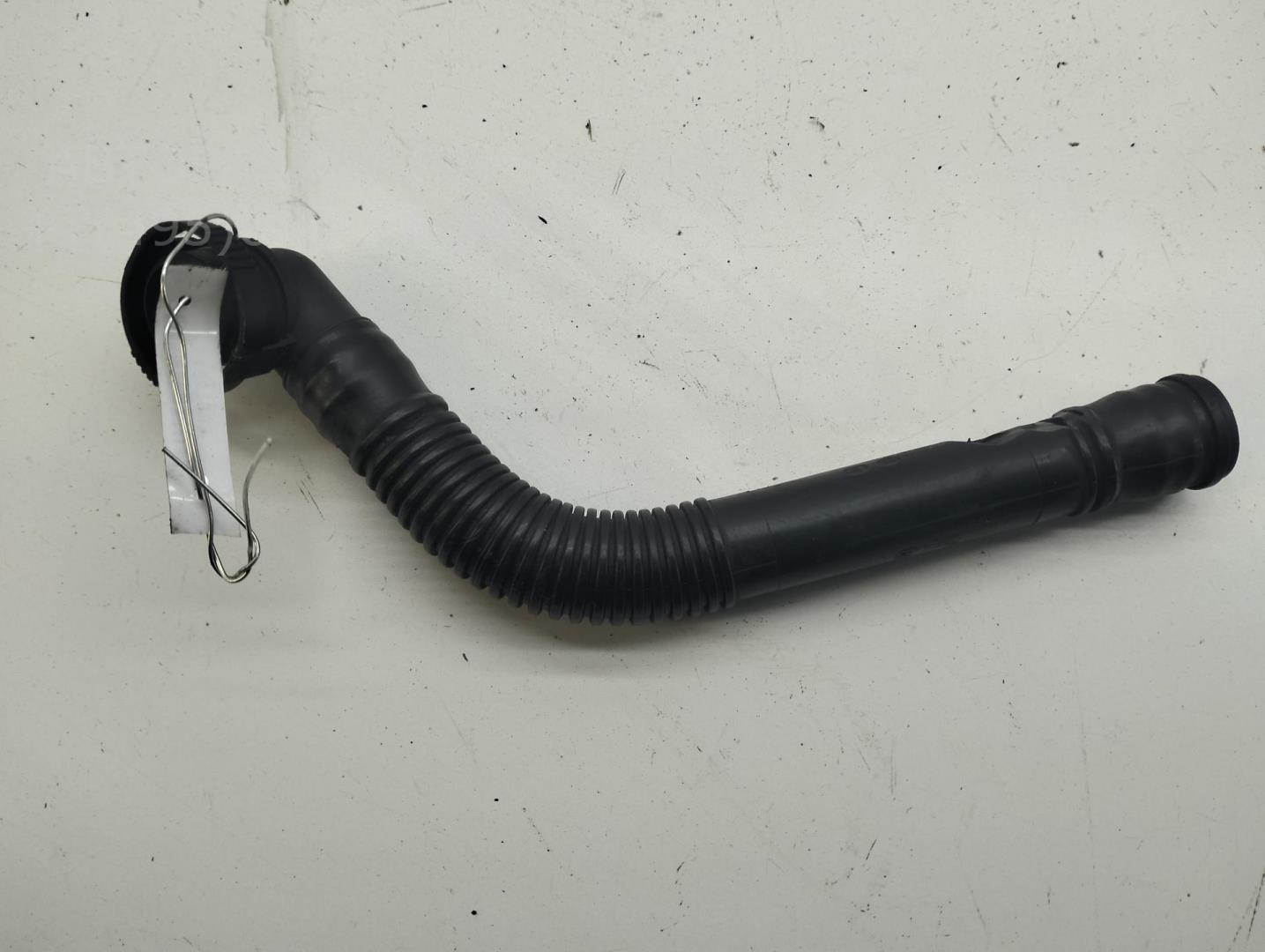 Патрубок воздушного фильтра