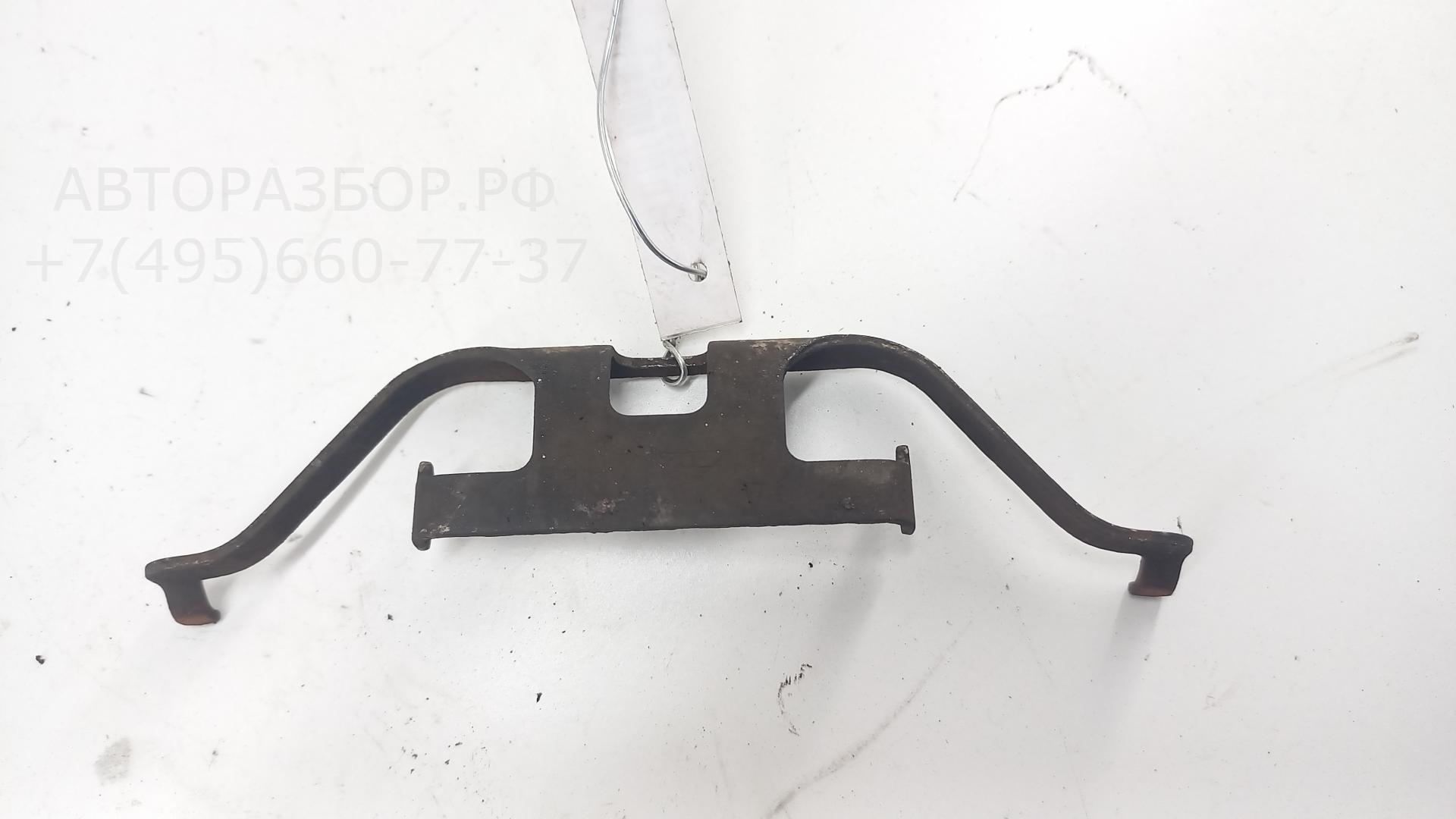 Скоба суппорта заднего