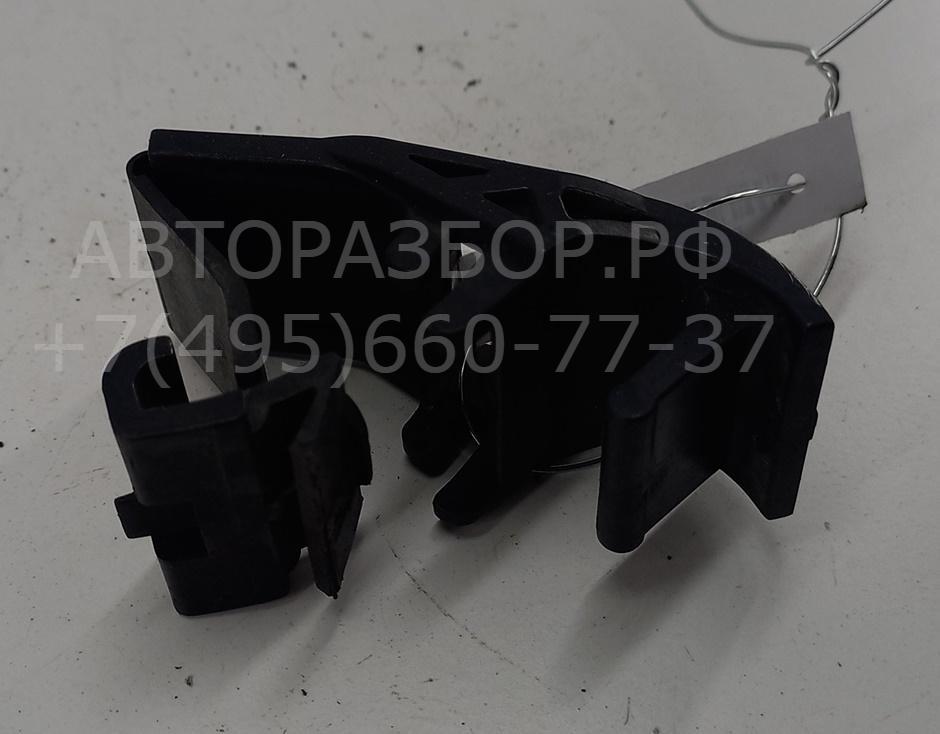 Кронштейн радиатора