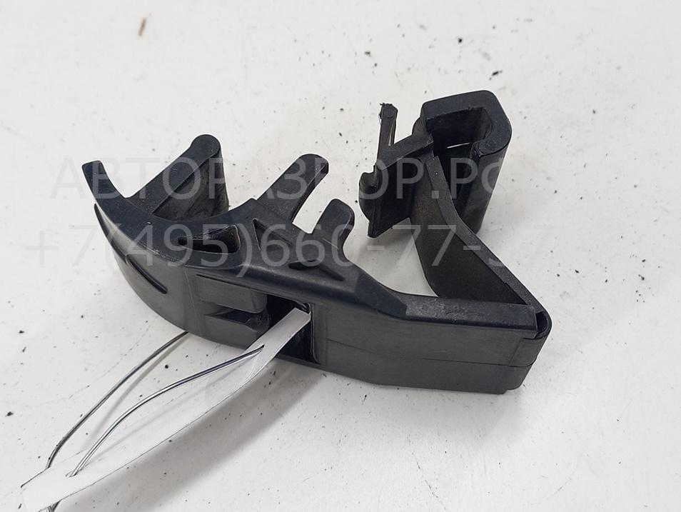 Кронштейн радиатора