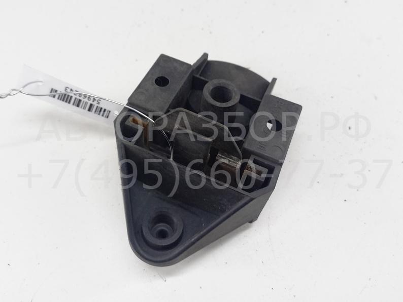 Кронштейн радиатора