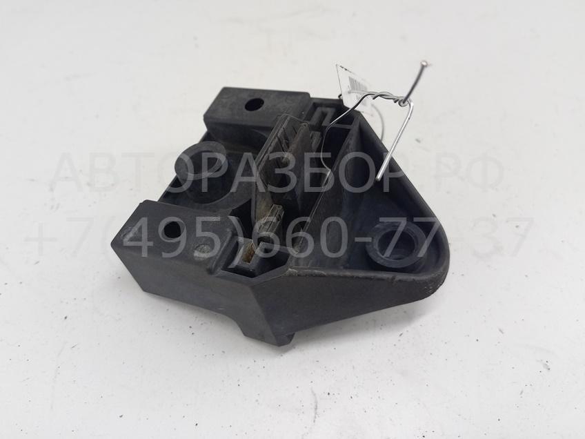 Кронштейн радиатора