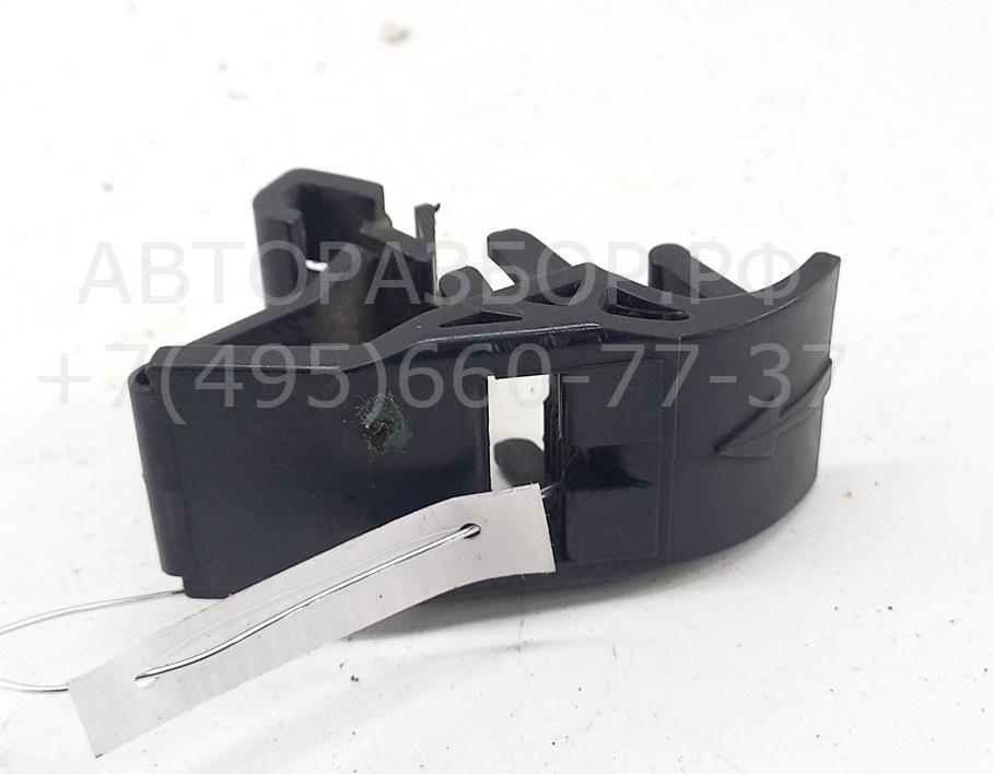 Кронштейн радиатора