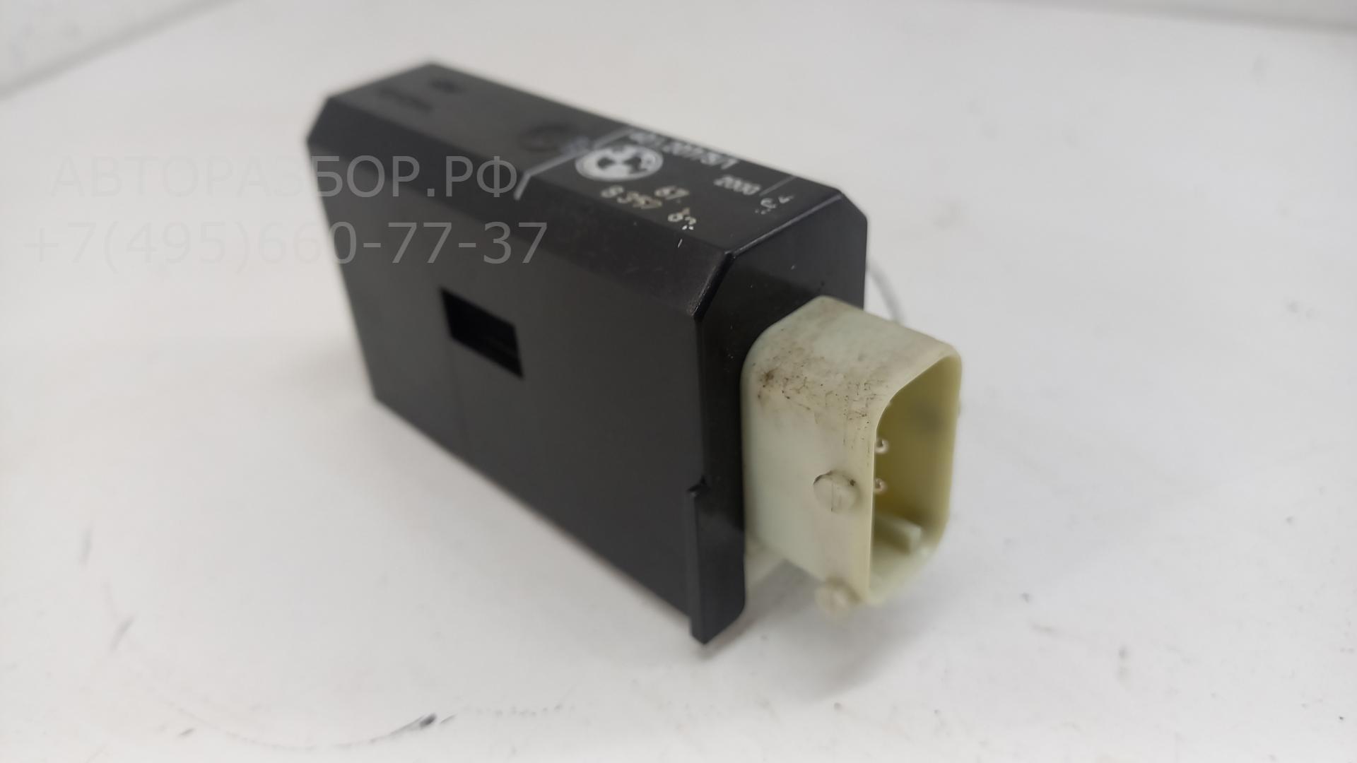 Активатор замка двери