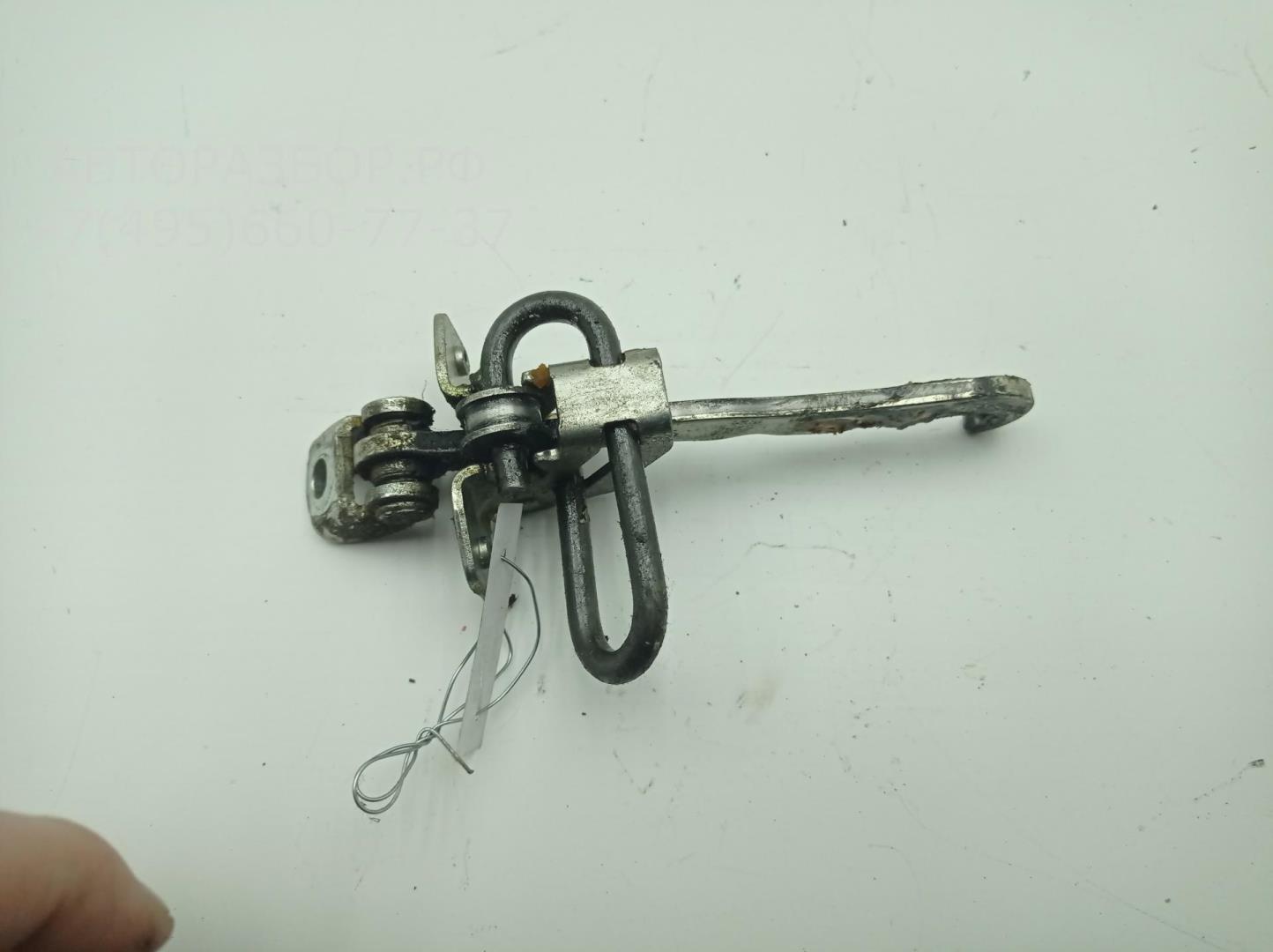 Ограничитель двери