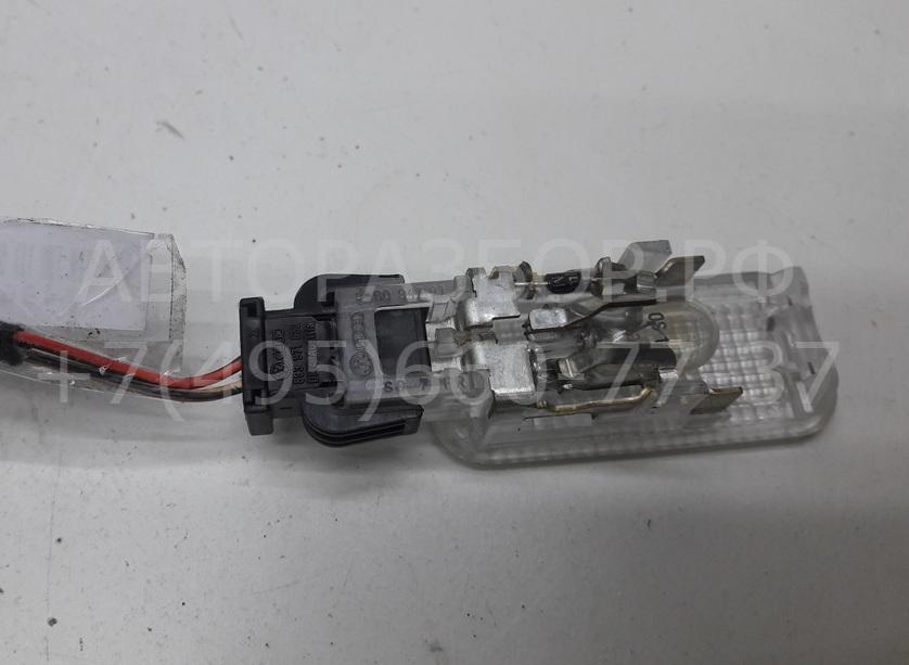 Плафон салонный