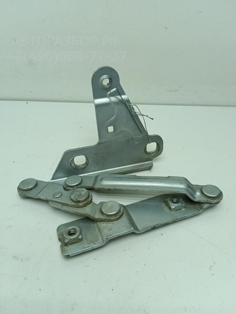 Петля капота левая