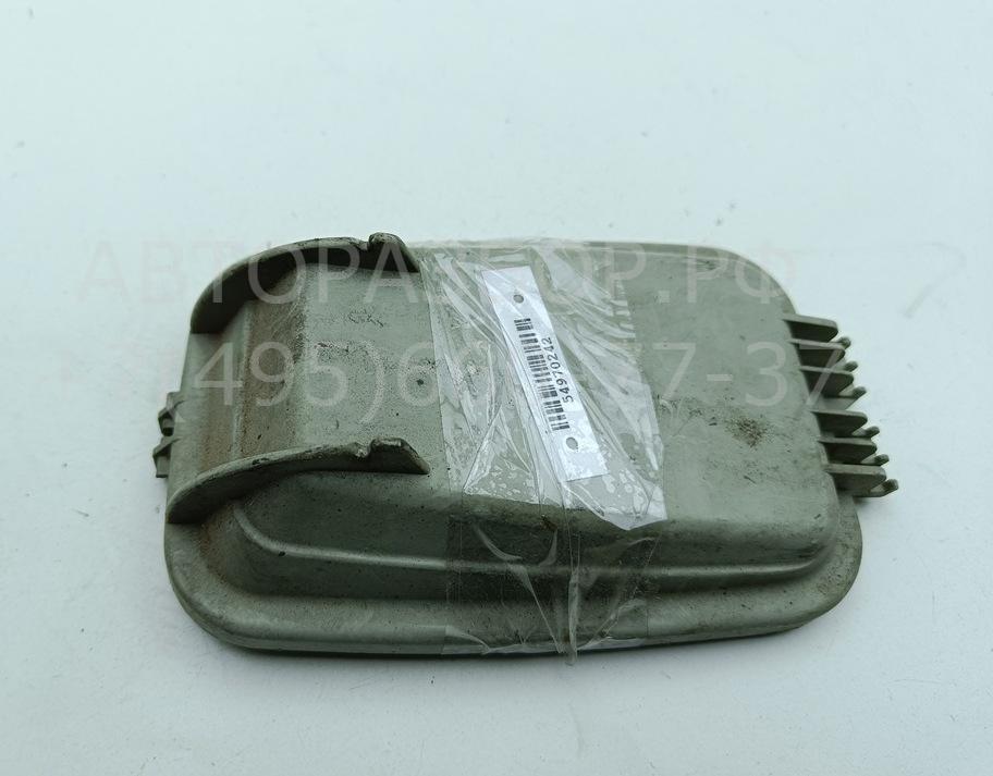 Крышка фары левой