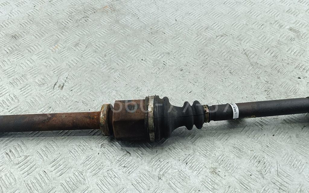Полуось передняя правая