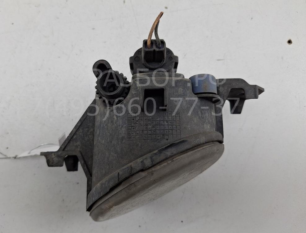 Фара противотуманная правая