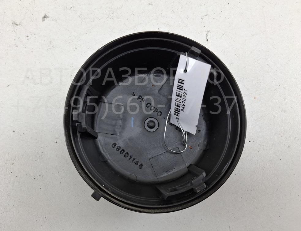 Крышка фары левой