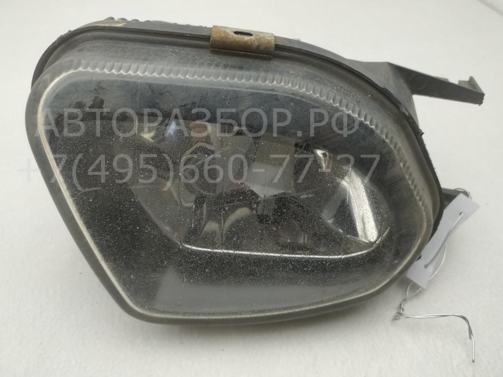 Фара противотуманная правая