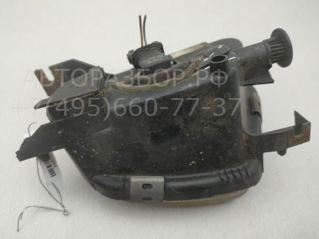 Фара противотуманная правая