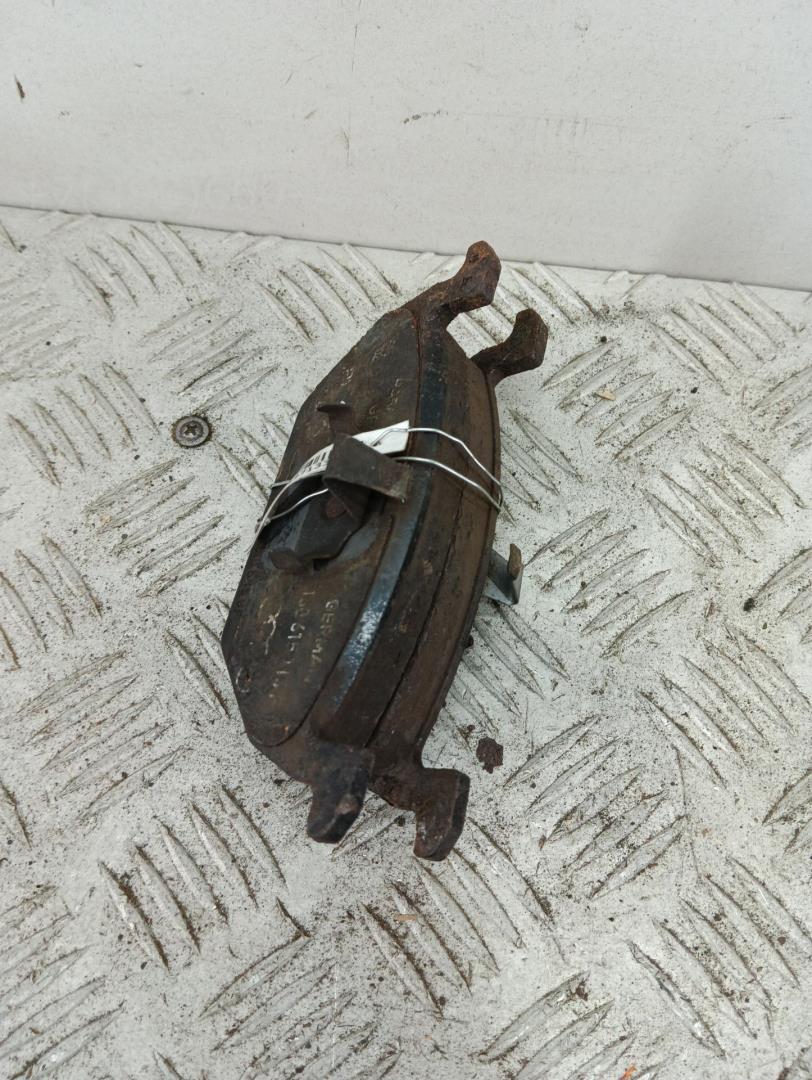 Колодки тормозные передние к-т