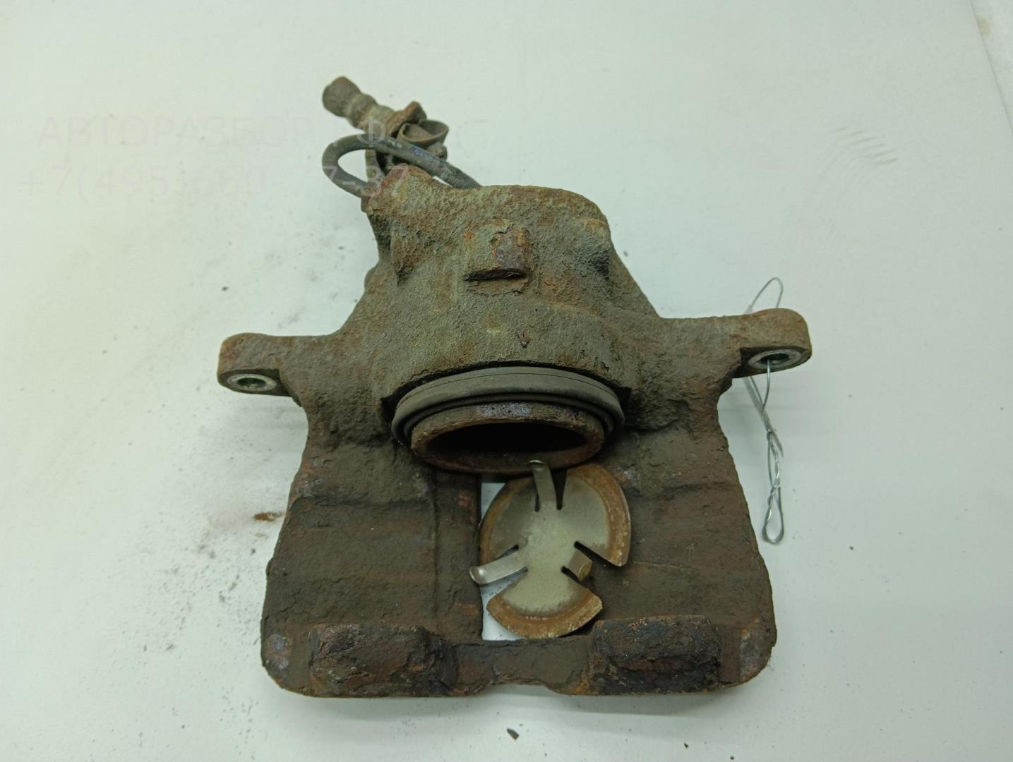 Суппорт передний левый