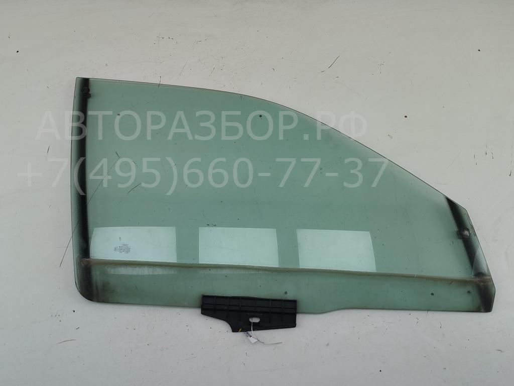 Стекло двери передней правой