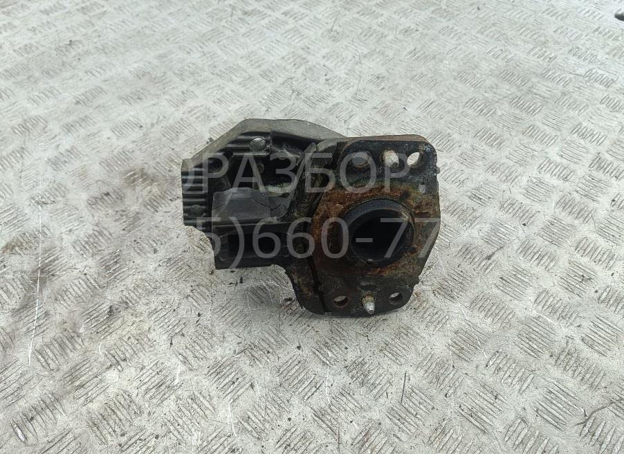 Опора двигателя