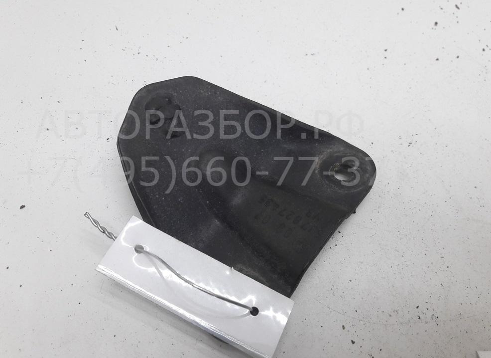 Кронштейн (сопут. товар)