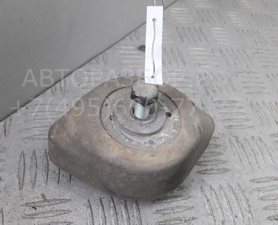 Опора КПП правая