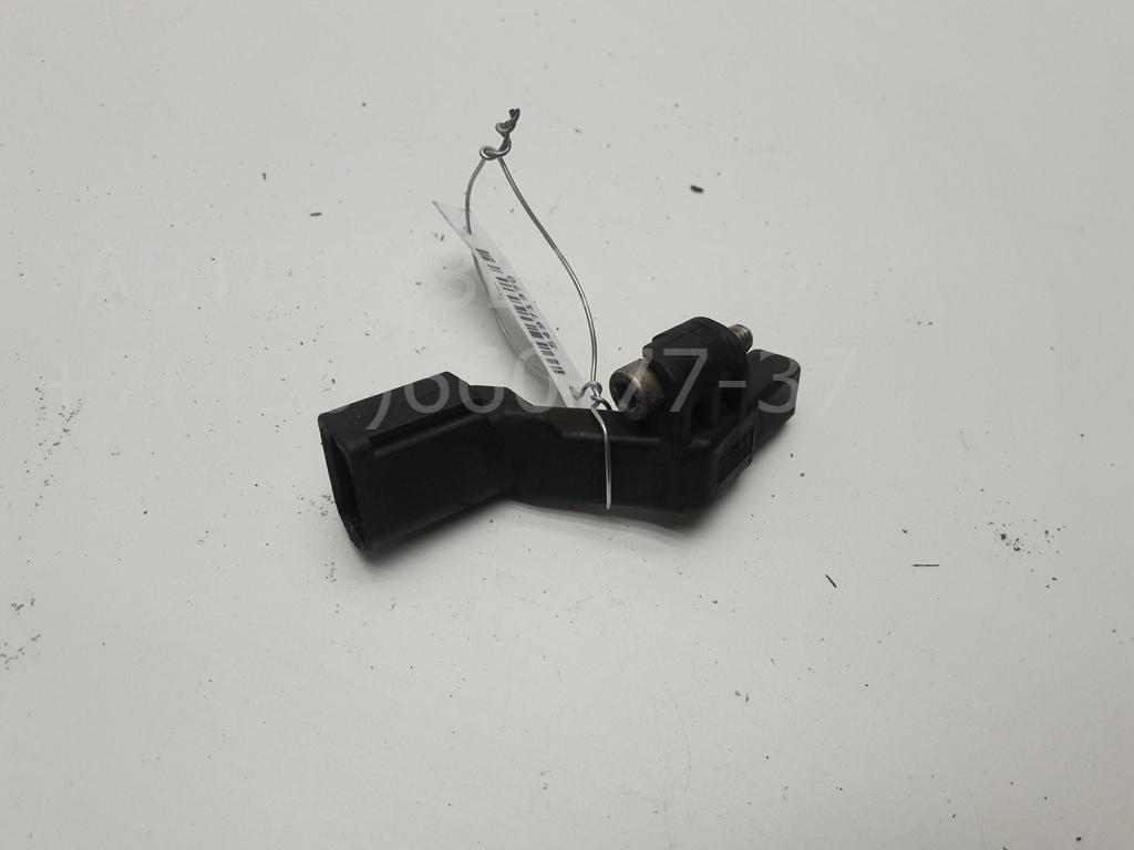 Датчик положения коленвала