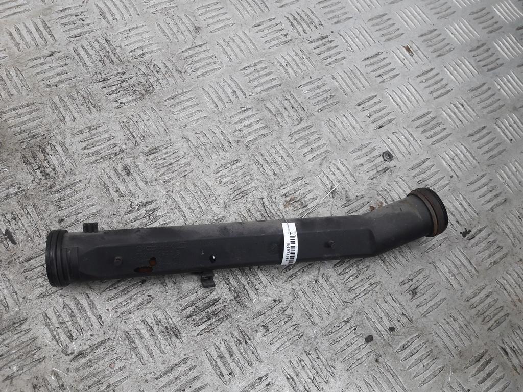 Трубка системы охлаждения