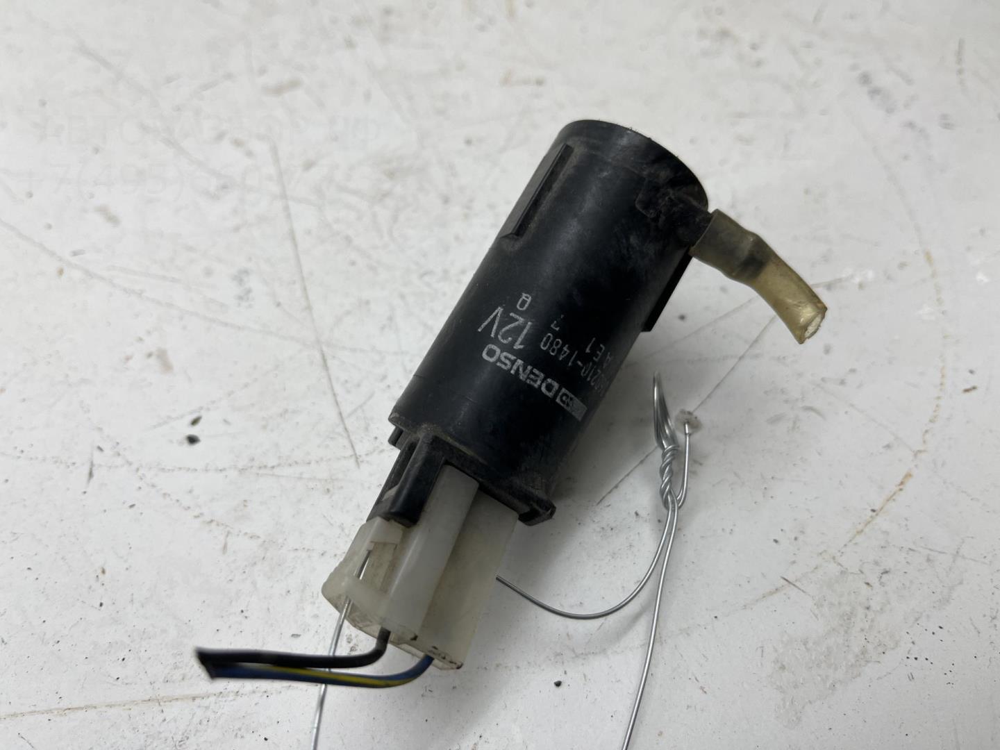 Насос омывателя