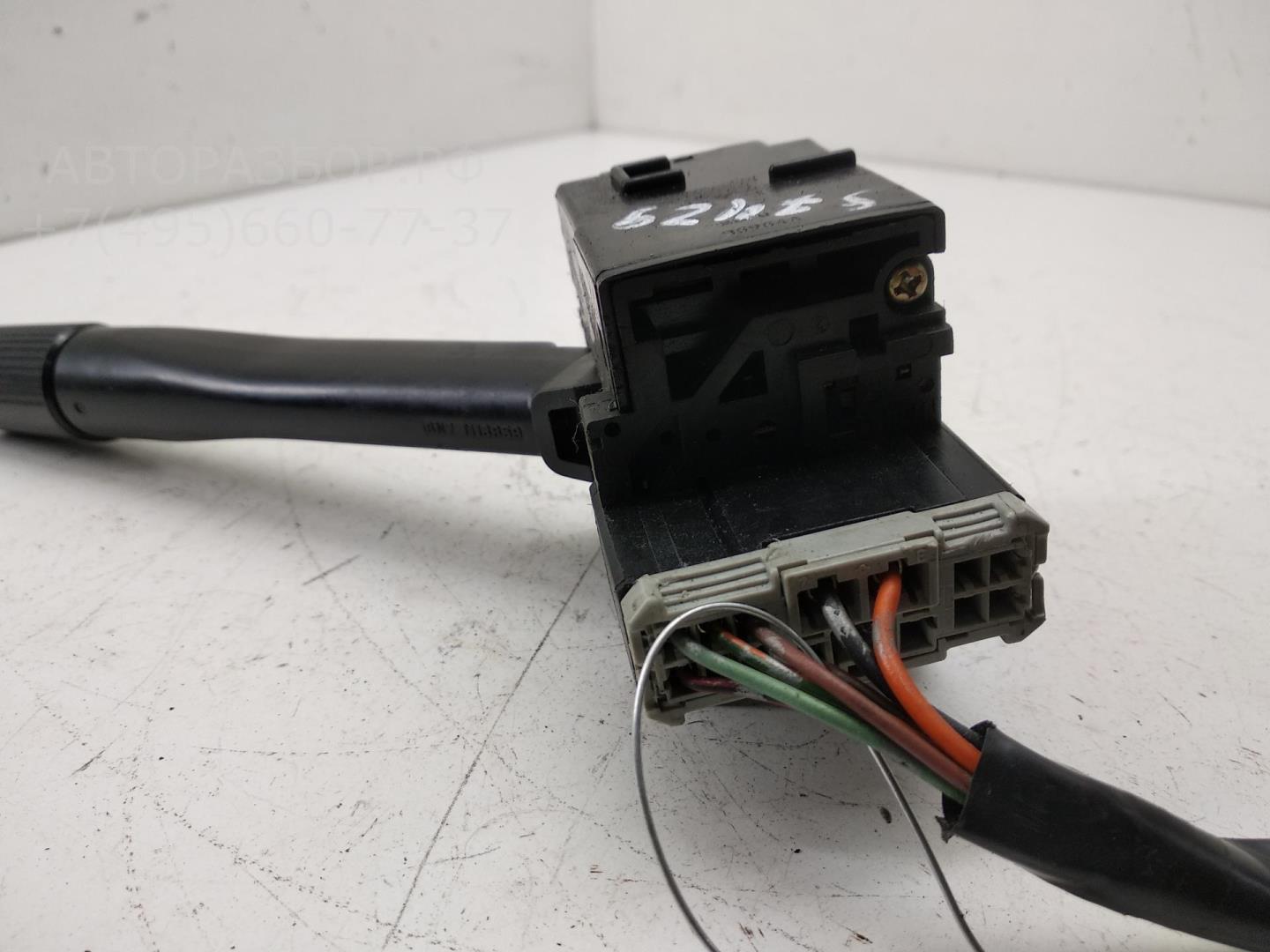 Переключатель поворотов подрулевой