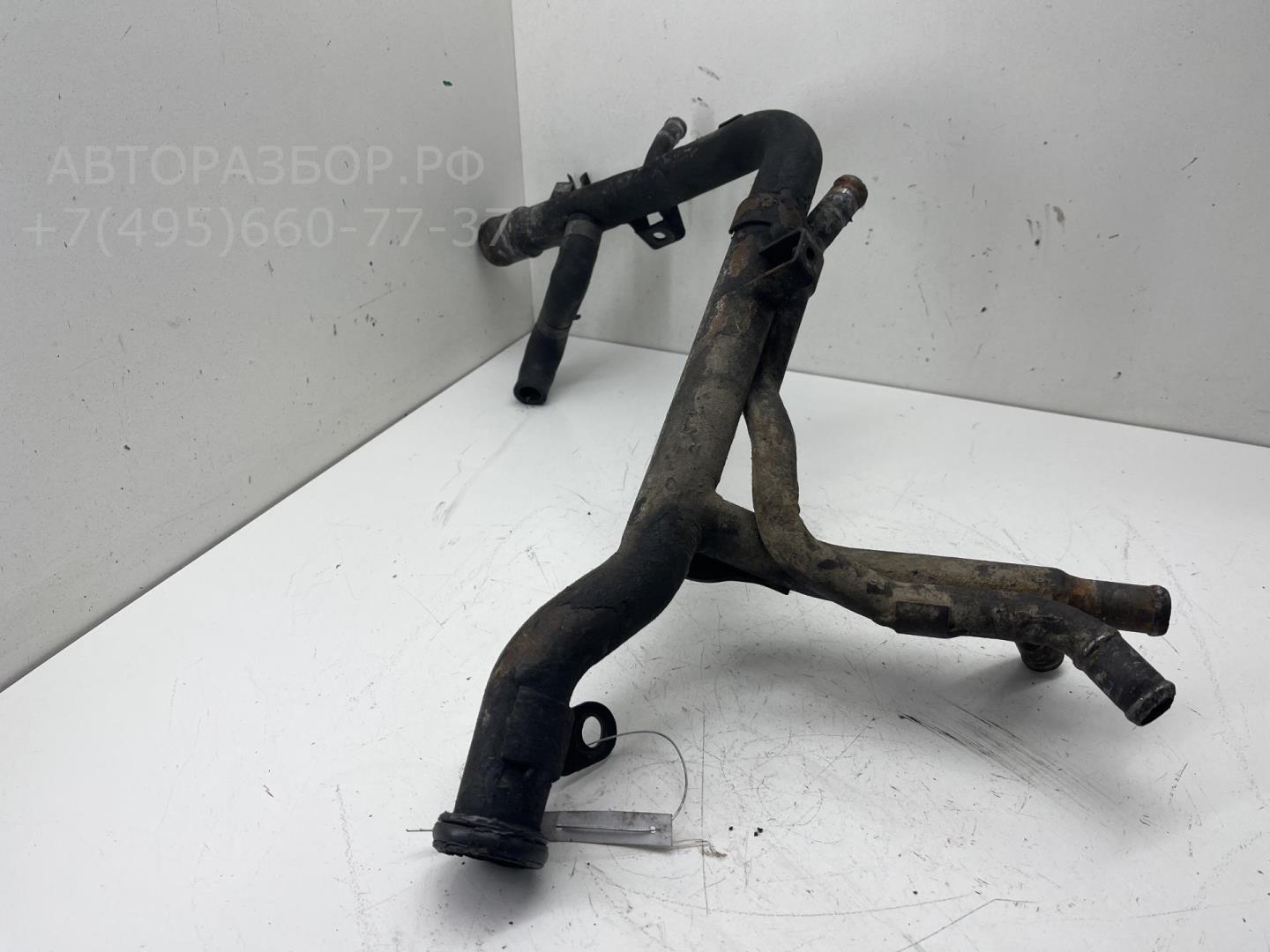 Трубка системы охлаждения