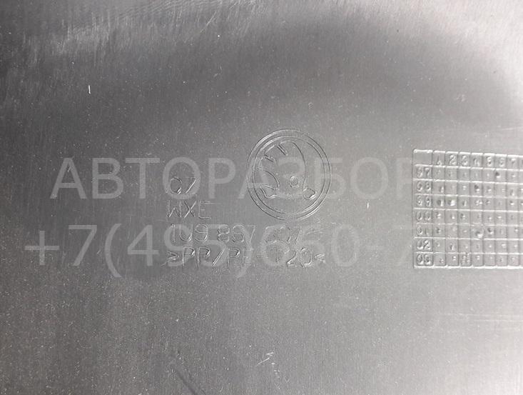 Обшивка крышки багажника