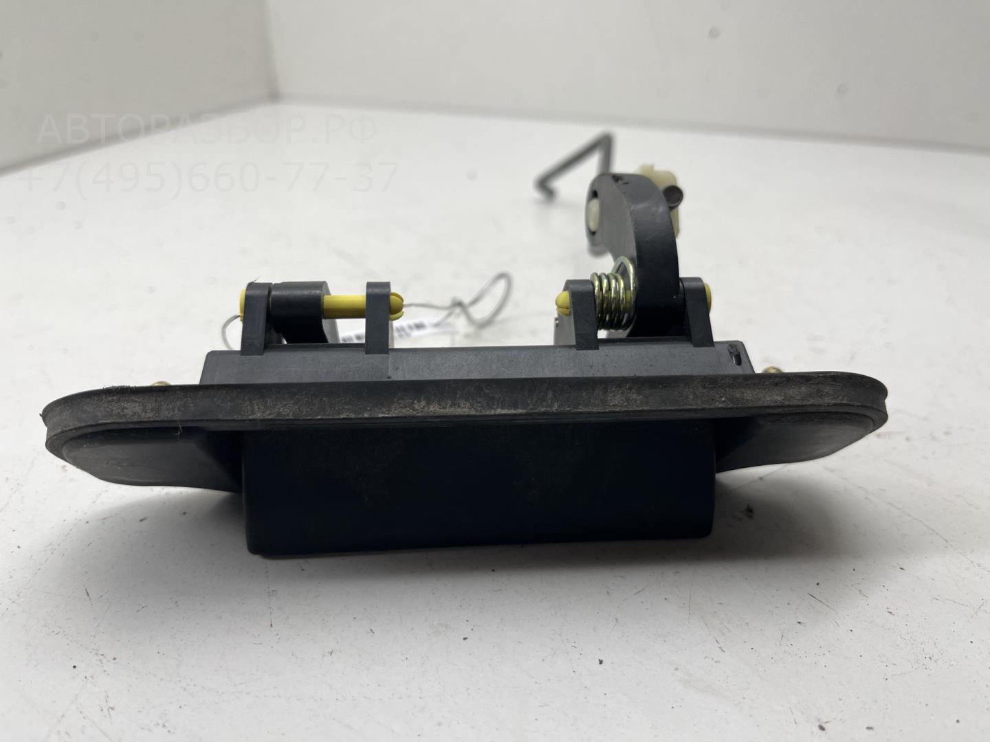 Ручка двери багажника наружная