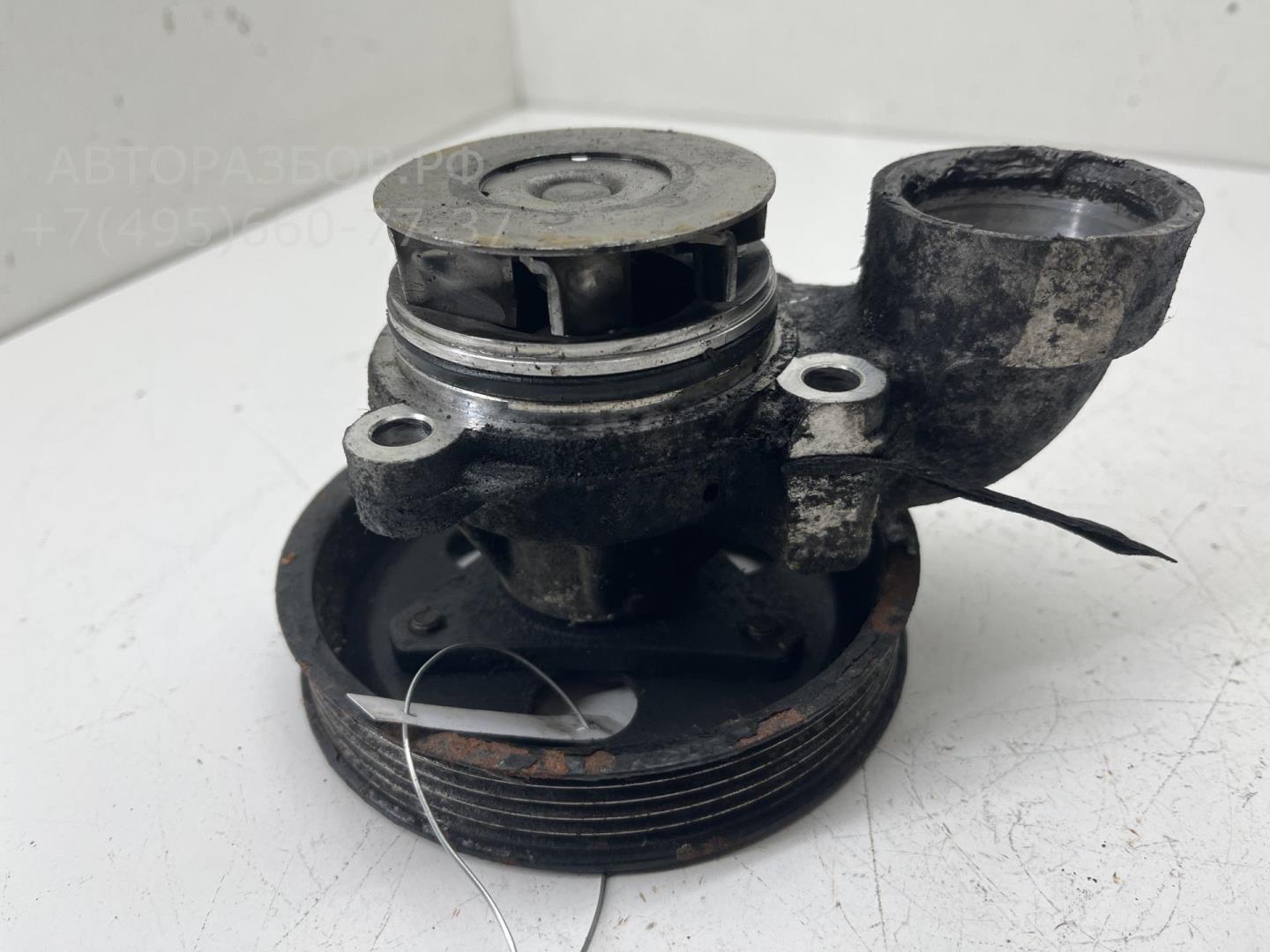 Насос водяной (помпа)