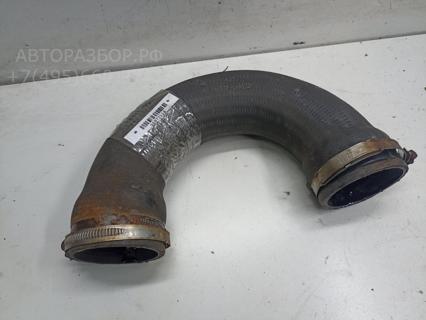 Патрубок интеркулера