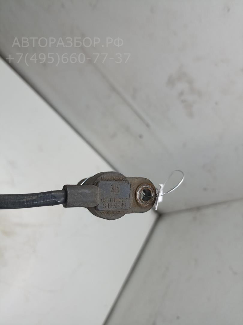 Датчик ABS передний