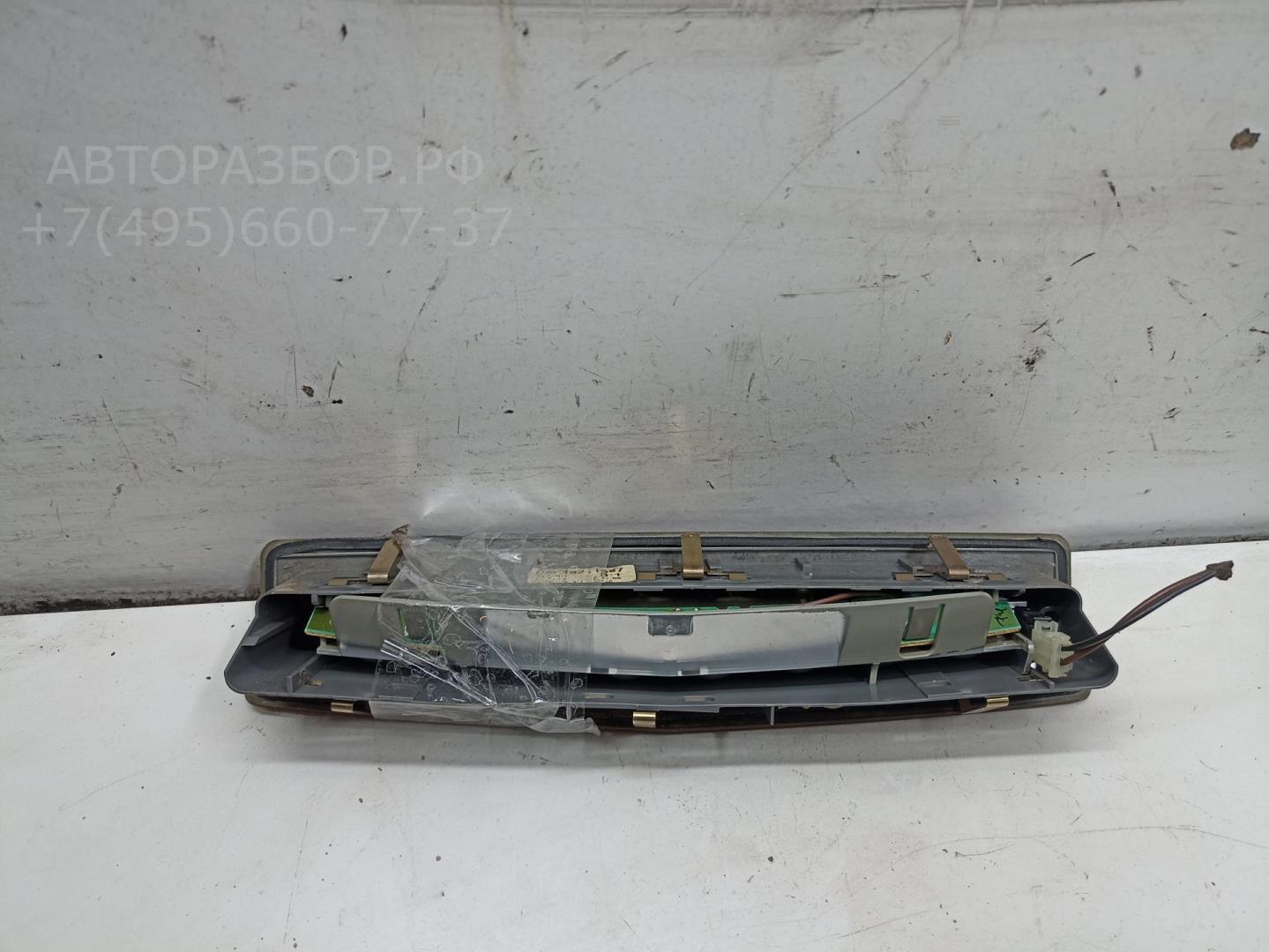 Фонарь задний (стоп сигнал)