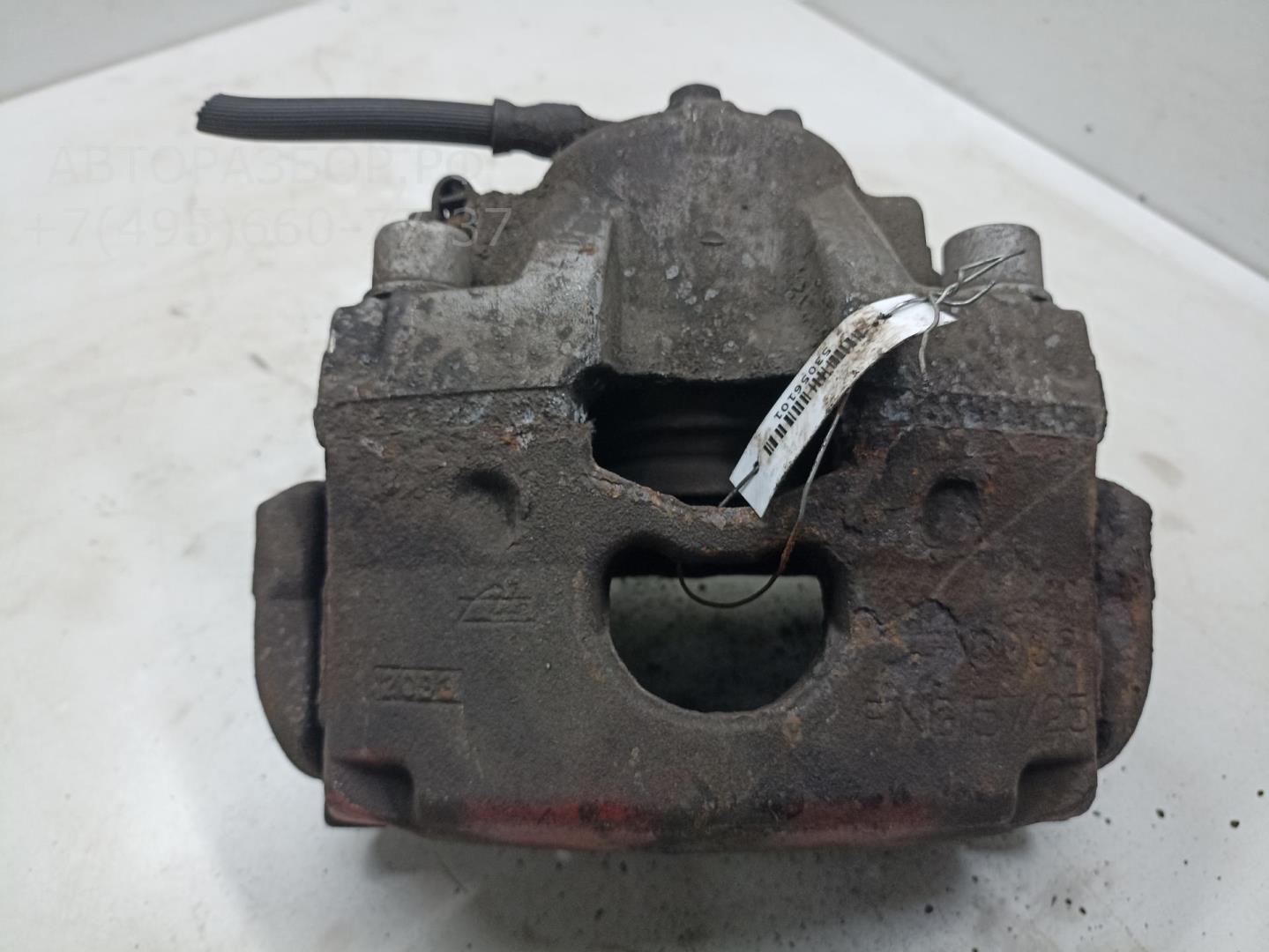 Суппорт передний правый