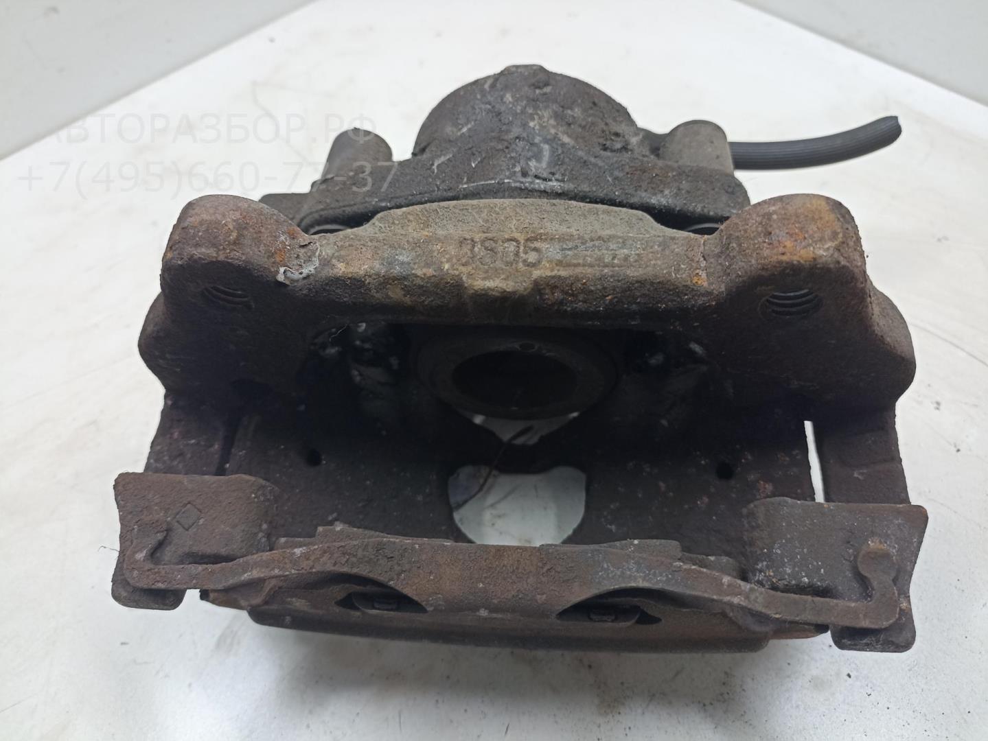 Суппорт передний правый