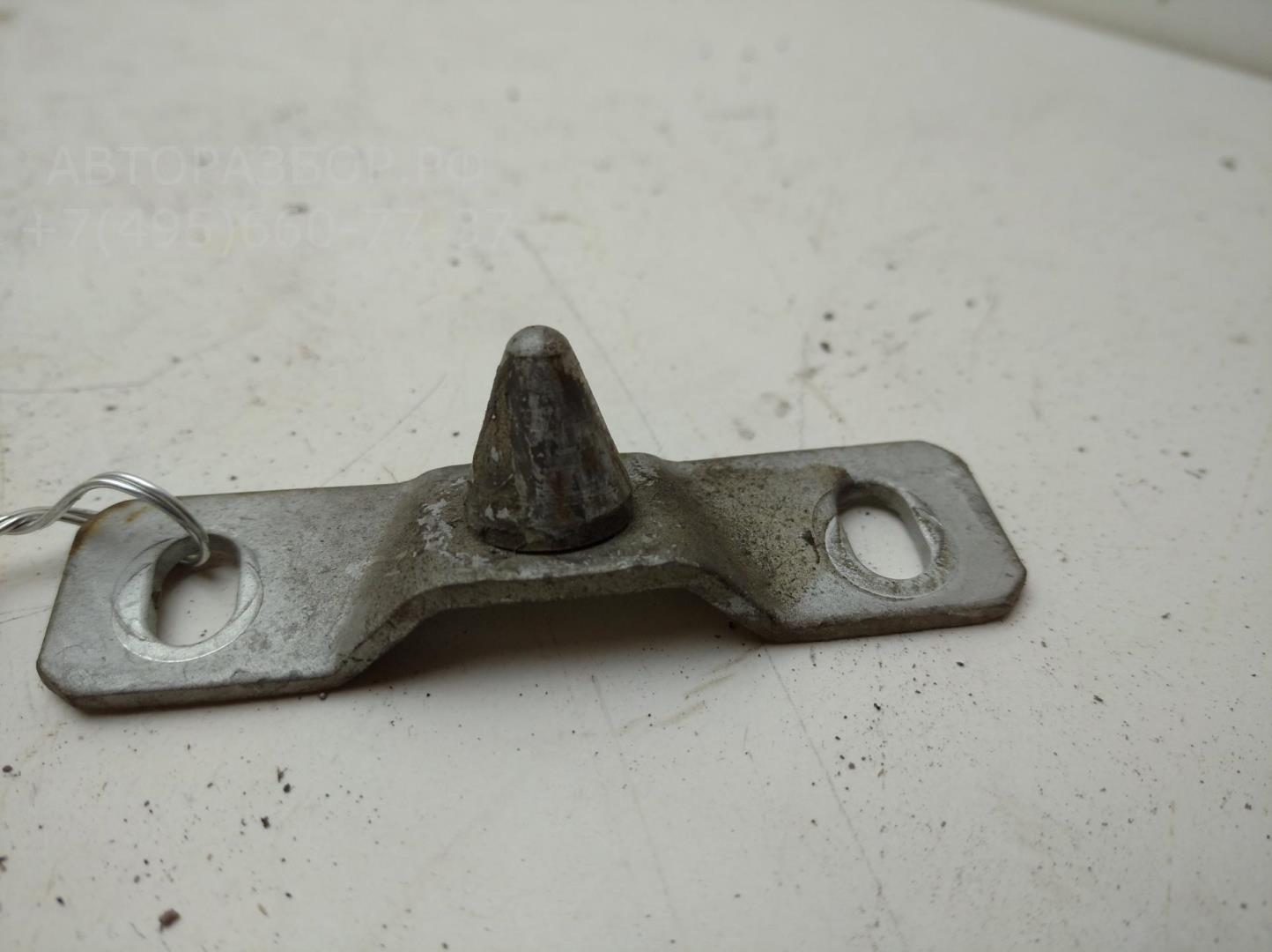 Ответная часть замка двери