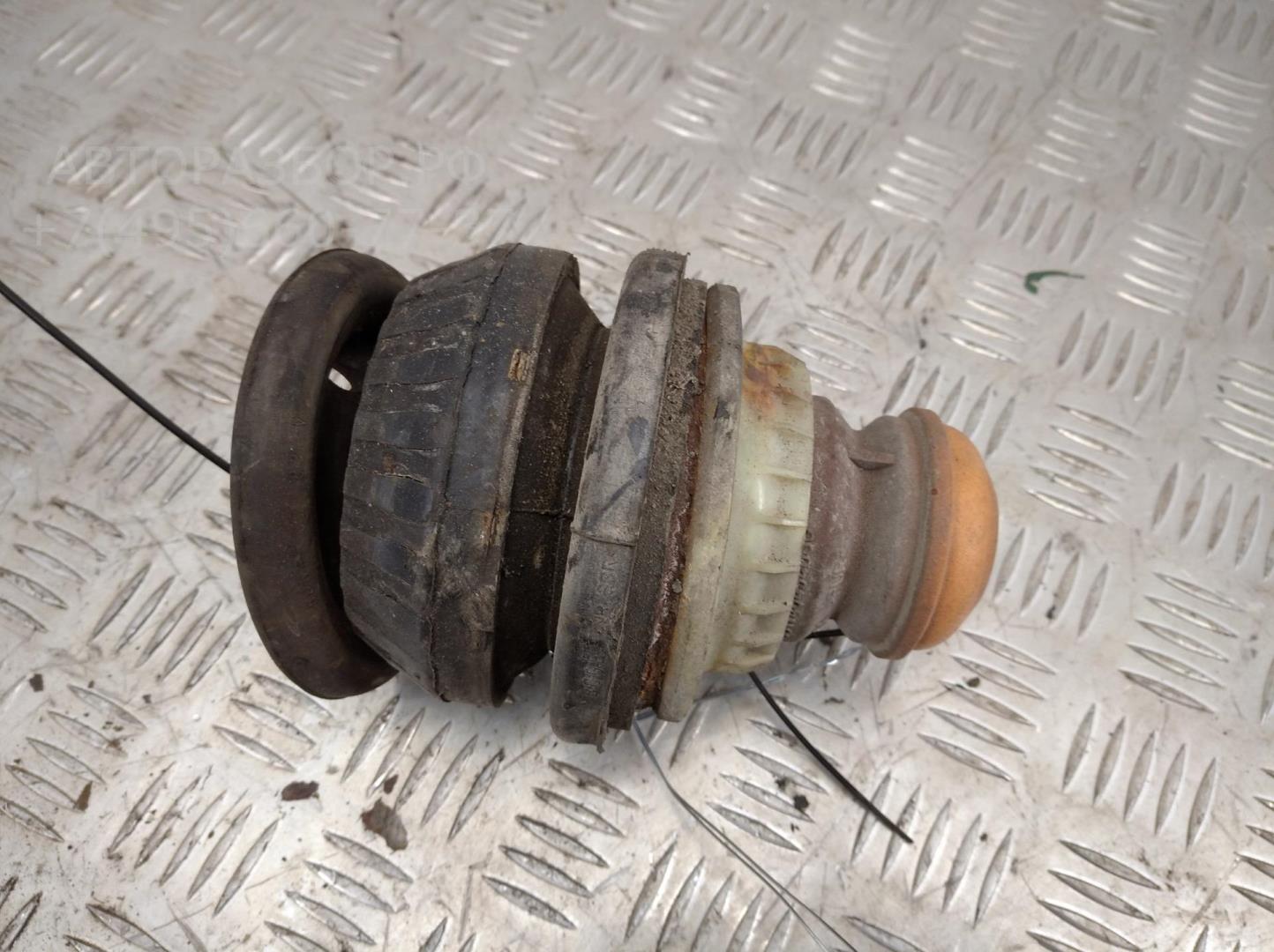 Опора переднего амортизатора верхняя